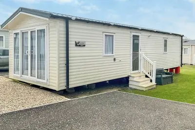 Image de 2 chambres à coucher à Sandown