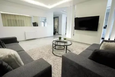 Image de La Marsa : deux appartements face à face, parfaits pour 4