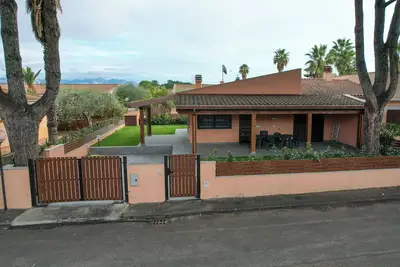 Image de Spectacular villa for beach vacation for couples and families