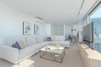 Standard Villa 4 - Casangular by Upper