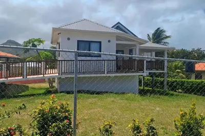 Image de Cozy 2-bedroom house in fantastic Gros Islet with Ac
