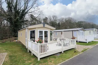 Image de 108 Fox Burrow Hang, pet friendly, with a garden in Fritton