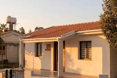 TelMar Kiti Escape House