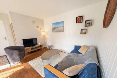 Image de Maison lumineuse avec jardin à 3min de la plage