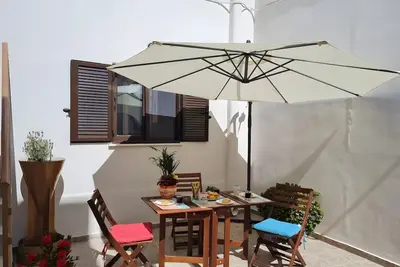 Image de Appartement 'Maria's Heaven House - Vieille Ville' avec terrasse privée, Wi-Fi et climatisation