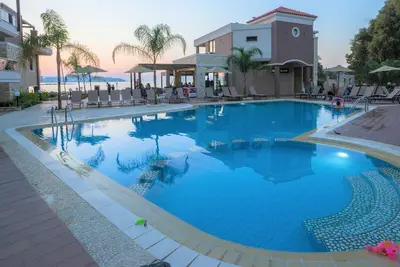 Image de Golden Bay Suites