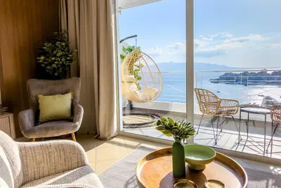 Image de Turul - Panoramic View