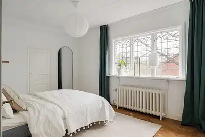 Image de Stylish, Modern Apt with great location on Lidingö