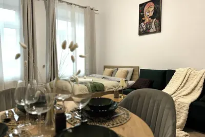 Image de Comfy Apartment next to Main Station Old Town