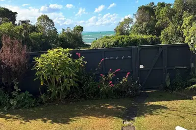 Image de Paradise Beach Cottage - across the road to Ligar Bay Beach
