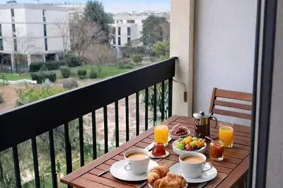 Image de T2-Clim-parking prive-300m de la plage