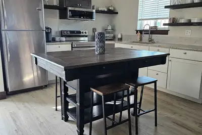 Image de Pleasant 1-bedroom cottage in charming Manhattan