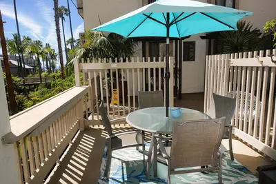 Image de Beautiful 1 bedroom - With large patio with a private exit - North Coast Village G105