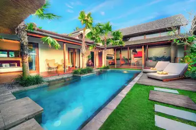 Image de Unique, 3 Bedroom in Bumbak