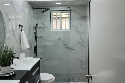 Image de Cozy 2-bedroom house in superb Montego Bay with Ac/Gated community/24h security