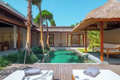 Image de Luxury with 3 Bedroom Villa in Bumbak