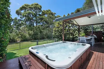 Image de Serena: Luxury retreat, direct access to beach path, spa, pizza oven, games room