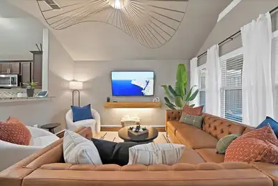 Image de Designer Home Near Frisco, Prosper & Denton - Perfect for Extended Stays!