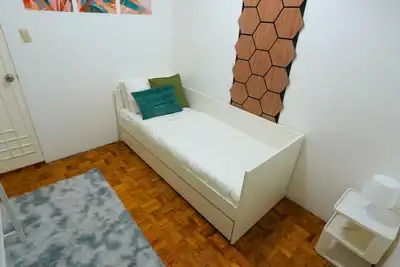 Image de Condo in Quezon City - 2 Bedroom - Fully Air-condition