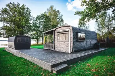 Image de Cozy, private 2-bedroom cabin in wonderful Aluksne, right near the Aluksne lake.