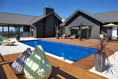 Image de Luxury Vacation Accommodation for Four Guests near KeriKeri, North Island