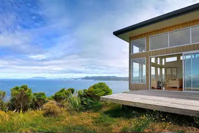 Image de Clifftop Great Barrier Island Accommodation for a Secluded Getaway