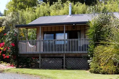 Image de Tranquil Cottage Rental with Incredible Views near Paihia, Bay of Islands in New Zealand