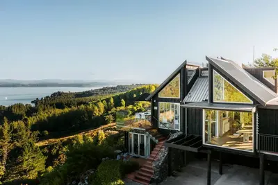 Image de Luxury Lake Taupo Accommodation with Amazing Views