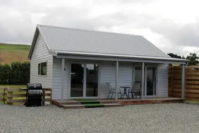 Image de Idyllic Cottage Rental for Romantic Getaway in Gore, New Zealand
