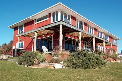 Image de Family-Friendly Rental in Rustic Farmhouse near Greymouth, New Zealand