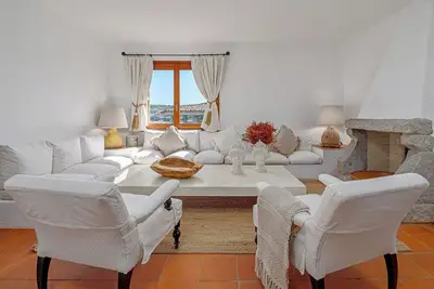 Image de Belle maison de vacances privée avec Wifi, climatisation, Tv et patio, près de Olbia