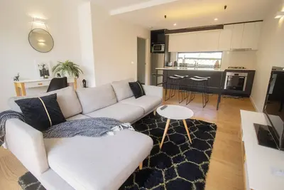 Image de This house is a 2 bedroom(s), 1 bathrooms, located in Lake Wendouree, Vic.