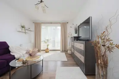 Image de Wileńska 45 Street Warsaw | Spacious Apartment | Parking | Balcony