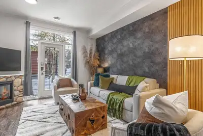 Image de Mountain Chic | 2br Family Escape | Hot Tub + Pool