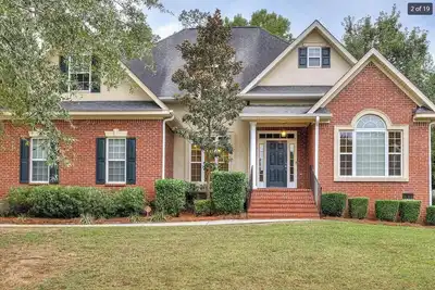 Image de 11 miles to the Augusta National Golf Club! Your home for the Masters Tournament