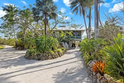Image de Waterfront home on Pine Island w/ pool