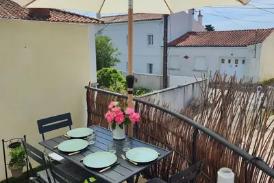 Image de Appartement à l'étage proximité centre-ville - Garage