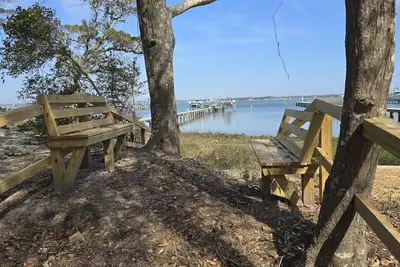 Image de Hoop Pole Creek Retreat • 5 Min to Beach Access