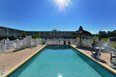 Image de 4 Inviting Family-Friendly Rooms -  Ideal Setting for a Relaxing Weekend Escape