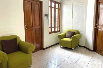 Image de House located in the heart of Zona Rosa, close to several places in the city.