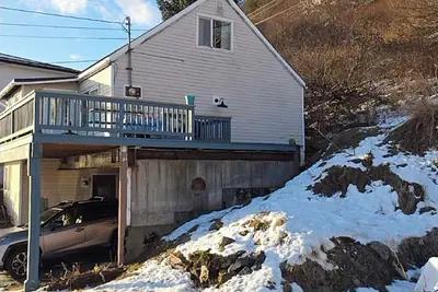 Image de Coastal Serenity in the Heart of Kodiak!