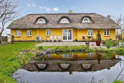 Image de Maison de 2 chambres acceptant les animaux.