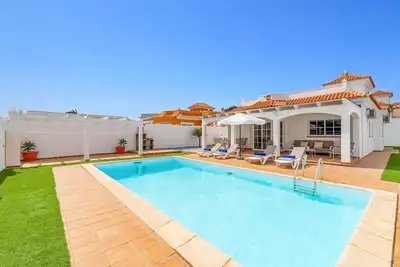 Image de Villa Naipa Golf by Villa Plus