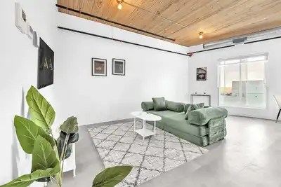 Image de Rooftop Oasis w/ River Views & Sauna Access
