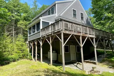 Image de Coastal Woodsy Hideaway near Robinhood Marina