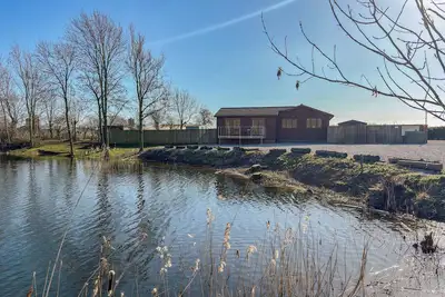 Image de Star Carr Lakes, family friendly, with a garden in Brandesburton