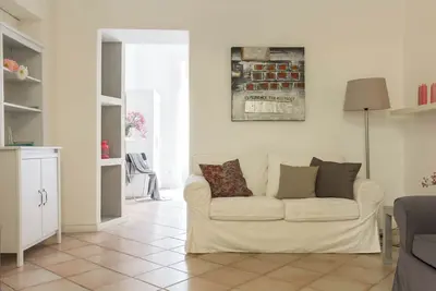 Image de Santonofrio White - Une Chambre Appartement, Couchages 4