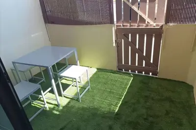 Homerez - Studio moderne à Leucate avec terrasse de 21 m²