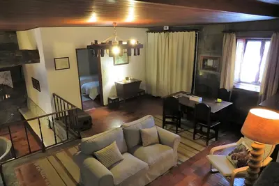 Image de Casa da Azenha à Ancede, Baião, au bord de la rivière Ovil