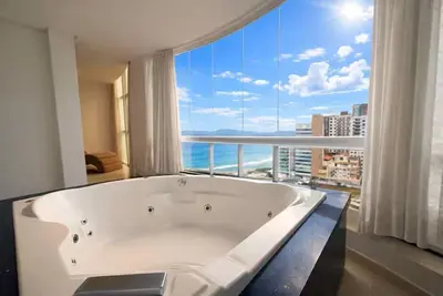 Image de Duplex Penthouse with Hot Tub, Bbq and 4 Suites